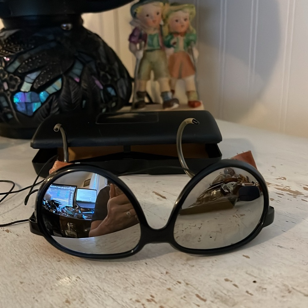 Vintage Style Eyes mountaineering climbing sunglasses leather sides - Picture 2 of 9